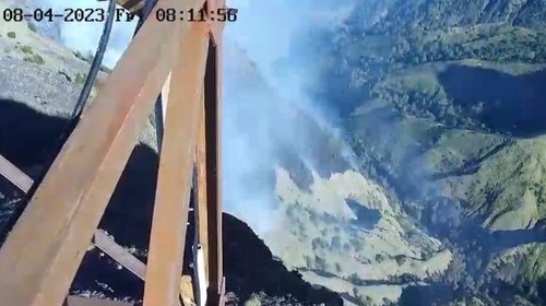 Lokasi kebakaran Gunung Rinjani di jalur Aik Berik, Lombok Tengah, NTB, Sabtu (5/8/2023).