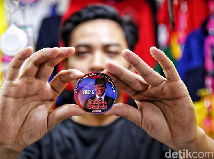 Penjualan Pernak-pernik Capres Makin Ramai Jelang Pemilu 2024