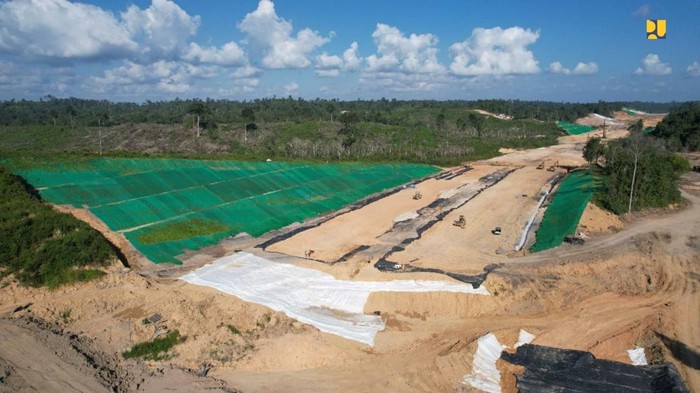Proyek Tol menuju Kawasan Inti Pusat Pemerintahan IKN