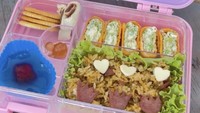 Rachel sering memamerkan bekal yang ia buat untuk anaknya. Tak jarang ia memberikan inspirasi resep-resep praktis dan enak untuk netizen.