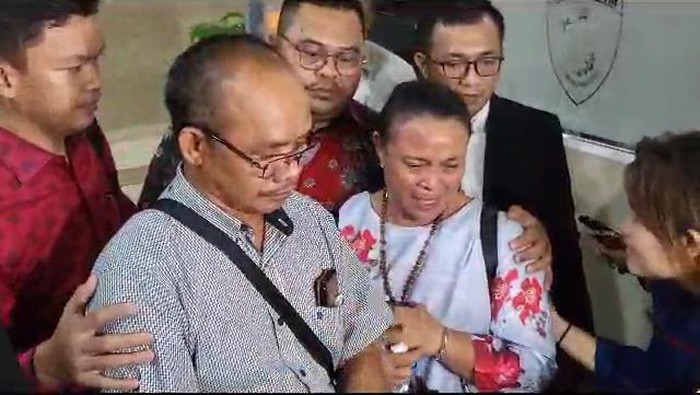 Tangis ibunda Bripda IDF pecah kala meminta keadilan untuk anaknya