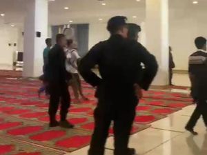 Brimob Geruduk Masjid Minta Warga Bubar, Ini Penjelasan Polda Sumbar