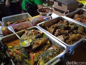 Kisah Warung Mak Eha hingga ART Campur Urine dengan Adonan Roti