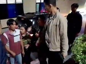 Ortu Murid yang Katapel Mata Guru hingga Buta Serahkan Diri ke Polisi