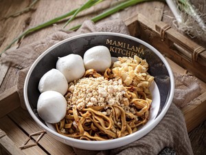 Di By The Sea di PIK 2, Ada Es Krim hingga Mie Singapura Enak