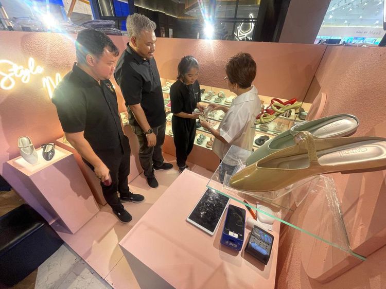 Dukung Pertumbuhan UMKM, Mal Ini Raih Rekor MURI