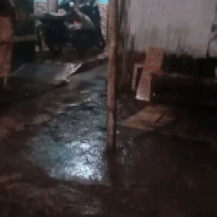 Hujan aneh di Tasikmalaya.