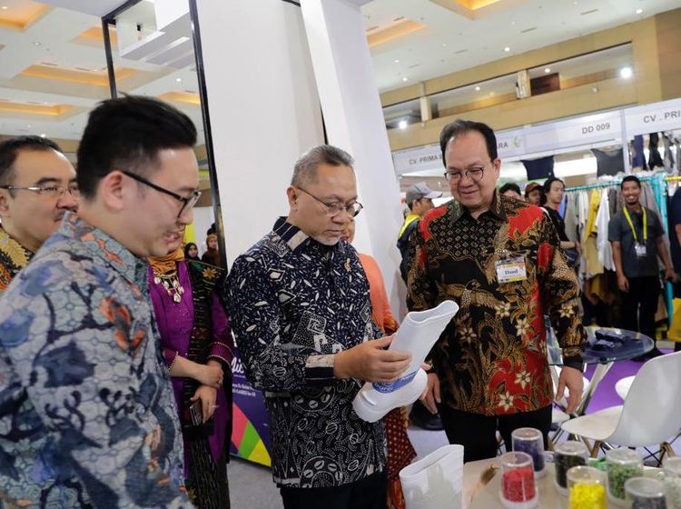 Mengembalikan Kejayaan Indonesia Sebagai Produsen Sepatu Terbesar Dunia