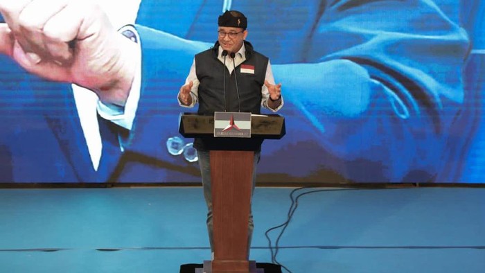 Momen AHY-Anies Terima Curhatan Warga Bandung