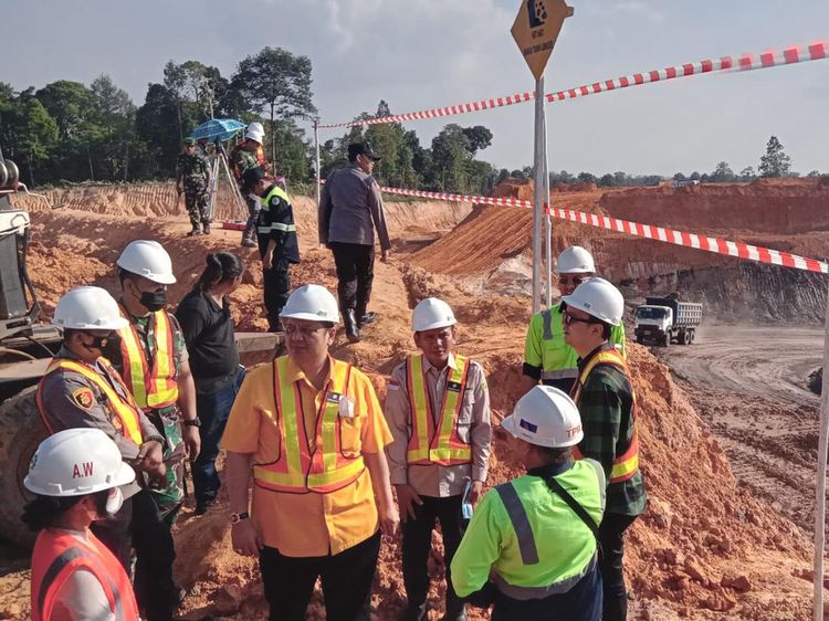 Momen Wamendag Kunjungi Tambang Batubara di Musi Rawas Utara Sumsel