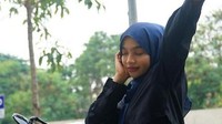 Oklin Fia awalnya muncul sebagai selebgram yang memberikan tips kebugaran. Ia yang rajin ngegym beberapa kali membagikan tips untuk membentuk tubuh. Foto: Instagram/oklinfia