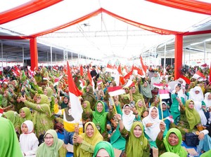 Pesan Gus Muwafiq-Khofifah di Pengajian Akbar Muslimat NU-Pemkab Madiun