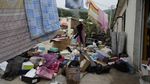 Potret Aktivitas Warga Terdampak Banjir di Beijing