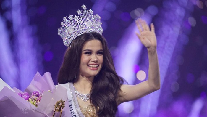 Potret Mahkota Miss Universe Indonesia, Dibuat dari Emas-8.000 Kristal