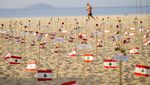 Ratusan Mawar dan Bendera Lebanon Penuhi Pantai Copacabana Brasil