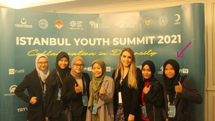 Aira, alumnus Unesa yang diterima di 2 kampus top Taiwan dan dapat 5 beasiswa selama kuliah.