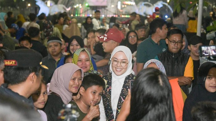 Bupati Purwakarta Anne Ratna Mustika