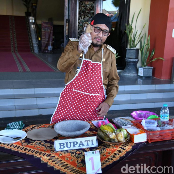 Bupati Sumenep Achmad Fauzi