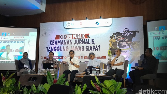 Diskusi kekerasan terhadap jurnalis
