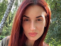 8 Foto Sniper Cantik Ukraina yang Viral, Berani Tembak Mati Musuh