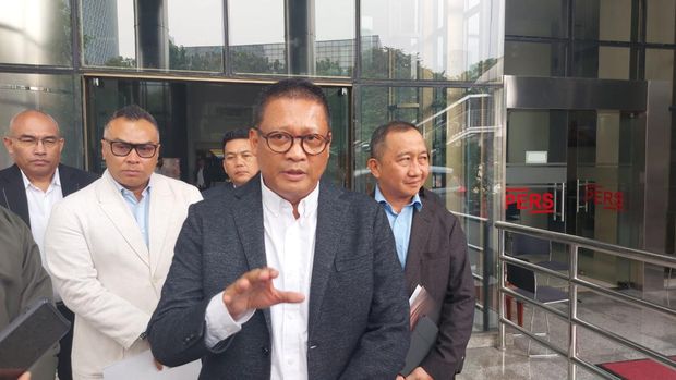 Kadiv Hubinter Polri Irjen Khrisna datangi KPK (Yogi-detikcom)