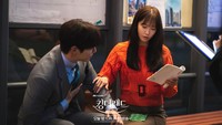 Suasana syuting yang terlihat nyaman dan menyenangkan tergambar dalam foto-foto BTS ini. (Foto: dok. JTBC)