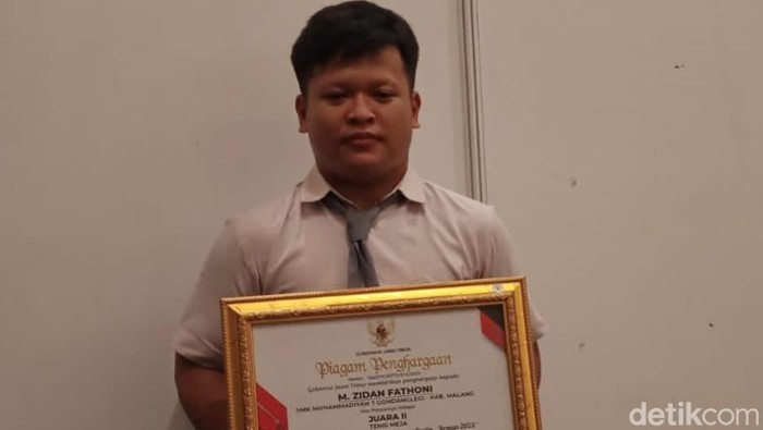M Zidan Fathoni, atlet disabilitas tenis meja Malang
