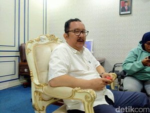 Anaknya Ugal-ugalan Bawa Pajero, Waka DPRD Sulsel: Mau Beli Makan