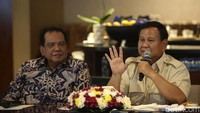 Dalam silaturahmi dengan keluarga besar Transmedia ini Prabowo memuji Presiden Jokowi yang kini bisa dilihatnya secara dekat karena berstatus sebagai salah satu menteri periode 2019-2024. Bagi Prabowo, Jokowi sosok yang detail dan menguasai lapangan.  