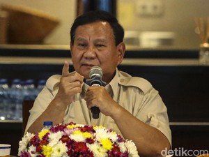 Prabowo Dituding Tidur Saat Rapat Bareng Jokowi, Dahnil Tegaskan Fitnah!