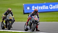 Tapi tiga lap terakhir, Quartararo dapat perlawanan dari Marini. Foto: Yamaha Monster Energy