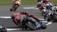 Dalam balapan di Sirkuit Silverstone, Inggris, Quartararo sedang menjajal fairing baru. Dia start dari posisi 22, tapi berhasil merengsek masuk posisi tujuh. Foto: Yamaha Monster Energy