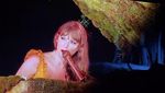 Seru Abis! 5 Gaya Nia Ramadhani Nonton Konser Taylor Swift di LA