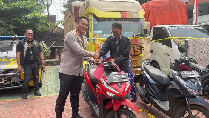 Nirmala berterima kasih ke polisi karena motornya yang hilang dicuri kini telah kembali.