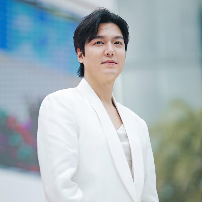 Potret 7 Artis Korea Manglingi Saat Berat Badan Naik, Lee Min Ho Hingga Rowoon