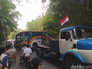Bus Karyawan Terguling di Tempuran Magelang Dievakuasi, Lalin Lancar Lagi
