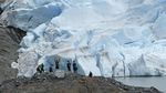 Ribuan Turis Banjiri Kota Juneau Alaska Untuk Nikmati Lanskap Gletser
