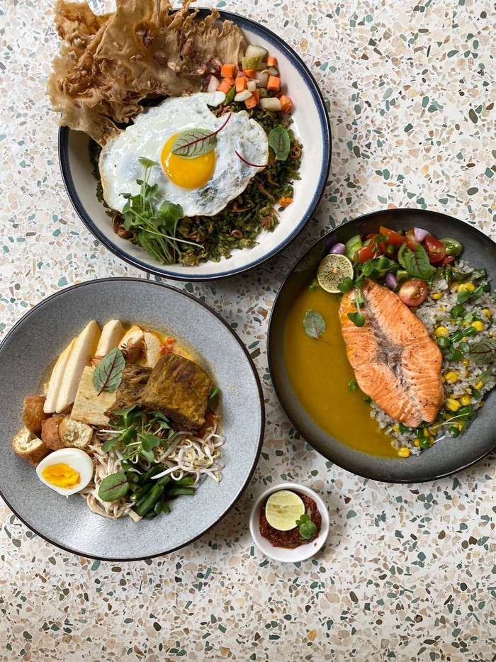 Salmon Woku dan Laksa Iga Nikmat Kini Bisa Dinikmati di Hotel Lifetsyle Ternama