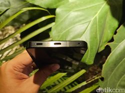 Unboxing Sharp Aquos R7s: Kameranya Gahar