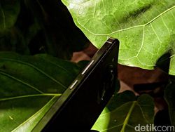 Unboxing Sharp Aquos R7s: Kameranya Gahar