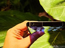 Unboxing Sharp Aquos R7s: Kameranya Gahar