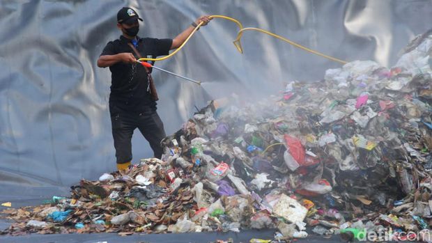 Tempat penampungan sampah sementara (TPSS) di Padukuhan Kebon, Kaluhanan Tamanmartani, Kapanewon Kalasan, Sleman mulai dibuka hari ini, Senin (7/8/2023).
