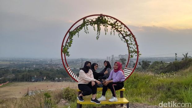 Teras Gunung Geulis Sumedang.