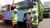 Pelni Logistics sendiri sebelumnya tercatat sudah sejak 2017 terlibat dalam pembangunan tol Sumatera, antara lain dengan mengangkut 101 ribu tiang pancang melalui 70 kali pengaspalan menggunakan tongkang dari Bojonegoro menuju Dumai. Jalan tol Pekanbaru - Dumai sendiri telah diresmikan oleh Presiden RI pada September 2020.