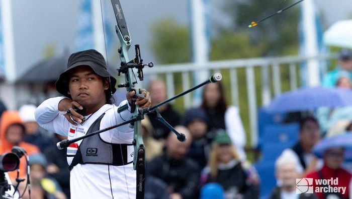 Atlet panahan Indonesia Arif Dwi Pangestu