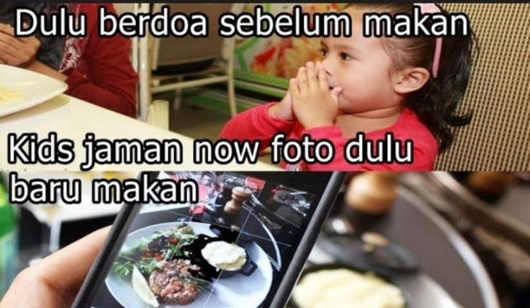 Bedanya Anak Sekolah Zaman Dulu vs Sekarang Namanya juga beda zaman, pastinya bakal ada sejumlah perbedaan dari sekolah era jadul dan sekarang. Kayak ini nih, contohnya.