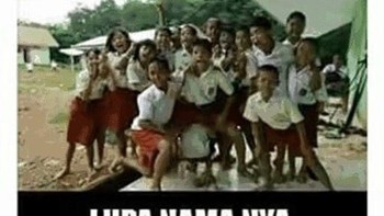 Siapa nih yang masih ingat nama bapak teman SD kalian? Foto: Instagram/janganserius