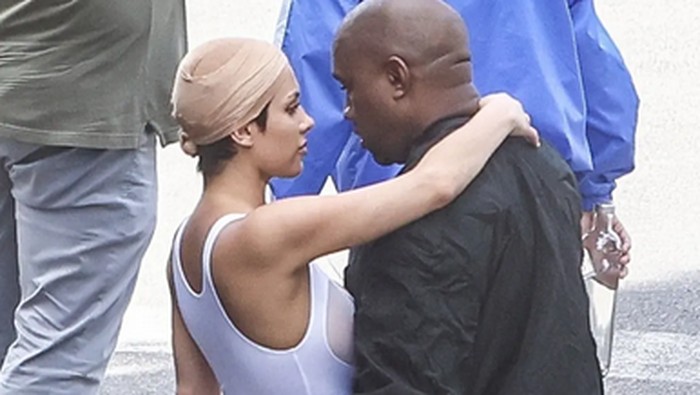 MILAN, ITALY - FEBRUARY 23: Kanye West and Bianca Censori attends the Marni fashion show during the Milan Fashion Week Womenswear Fall/Winter 2024-2025 on February 23, 2024 in Milan, Italy. (Photo by Arnold Jerocki/Getty Images)