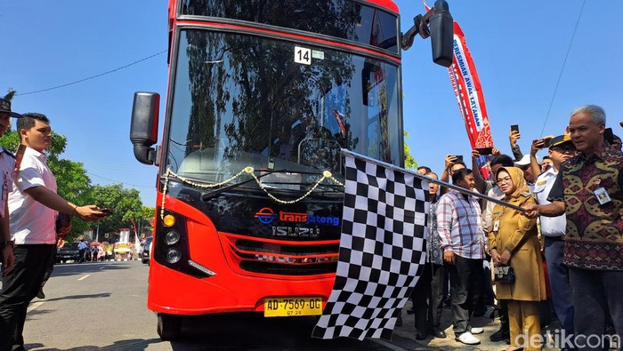 Peresmian BRT Trans Jateng rute Solo-Wonogiri.