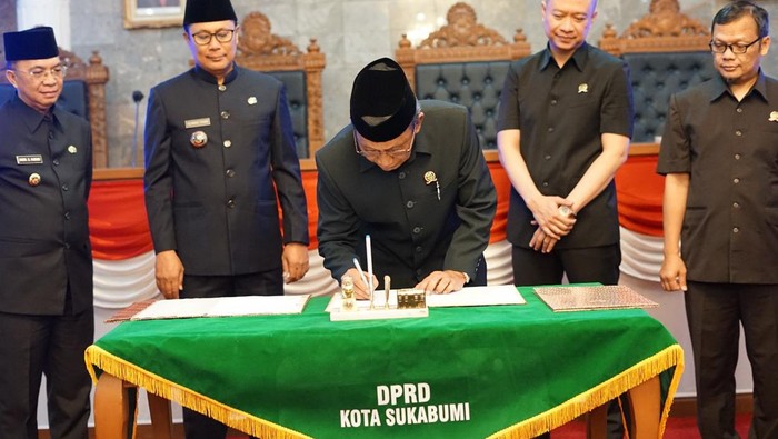 DPRD Sukabumi usai paripurna pengusulan calon Pj Wali Kota Sukabumi